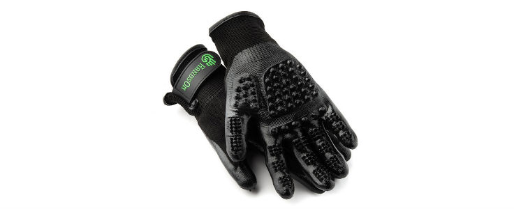 Grooming Gloves Image