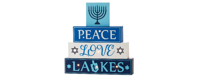 Peace Love Latkes table decor